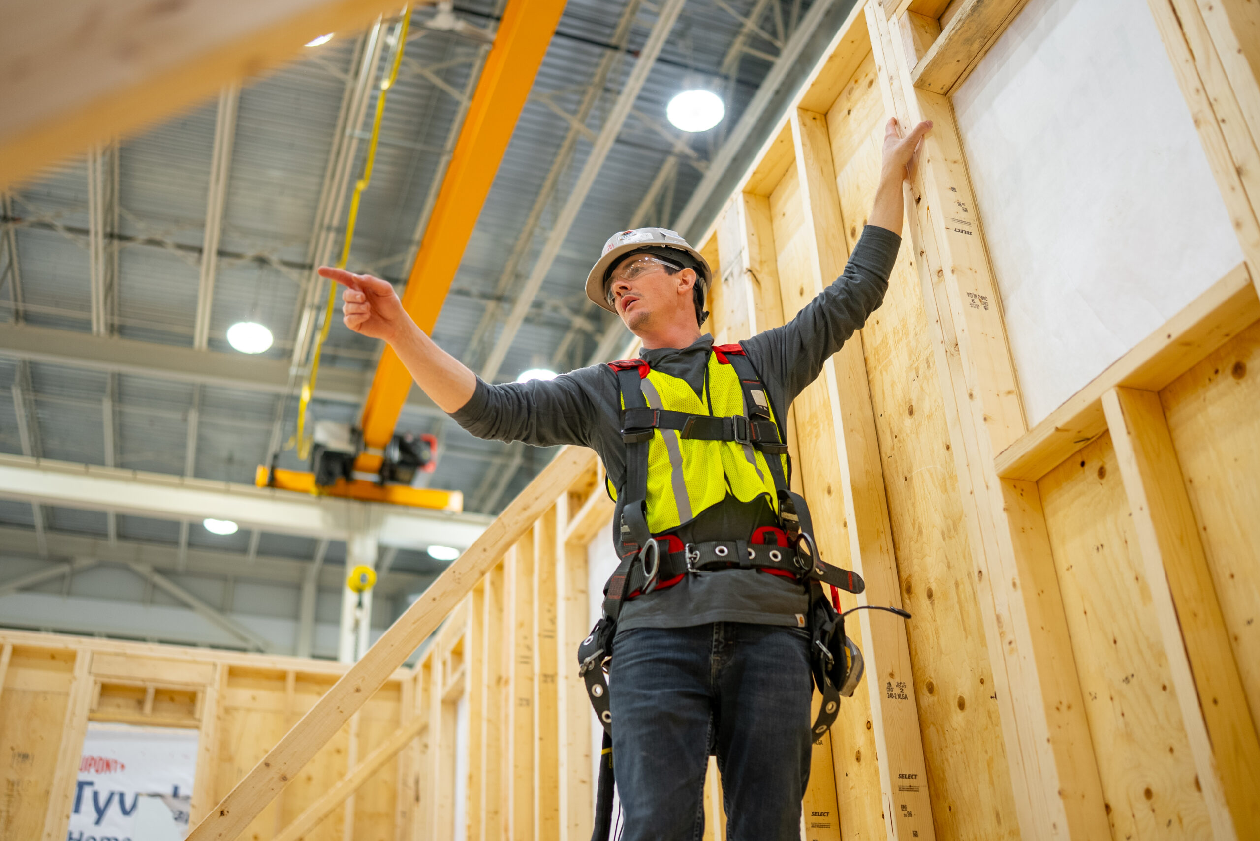 carpenter giving direction